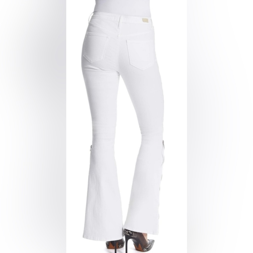 Skinnygirl size 8 Flare Jeans High Rise Power Moves Zipper Detail White NWT